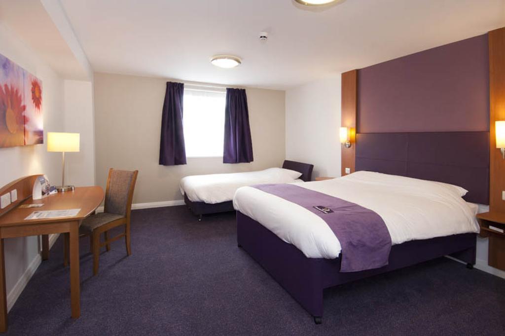 Premier Inn Derry / Londonderry Room photo