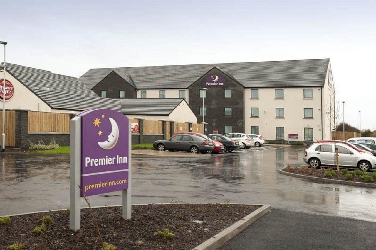 Premier Inn Derry / Londonderry Exterior photo