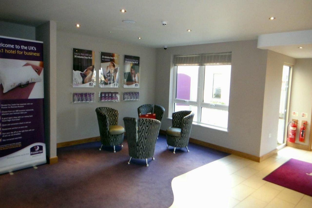 Premier Inn Derry / Londonderry Exterior photo